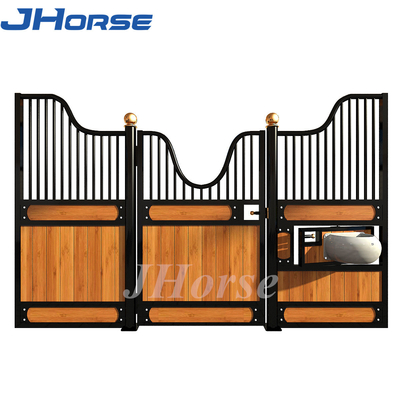 3.5*2.2m Rangka Baja Logam Permanen Papan Bambu Kuda Stabil Kotak Kandang Kuda Bagian Depan