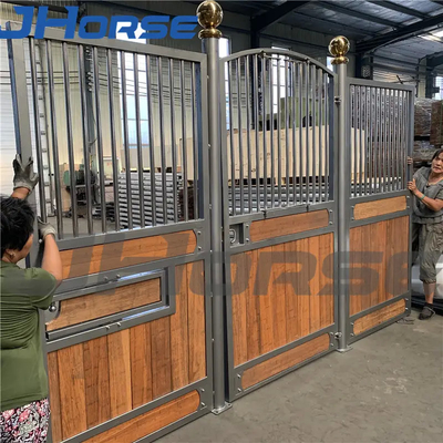 Kotak Stabil Kuda Mewah Dengan Pintu Geser OEM Portable