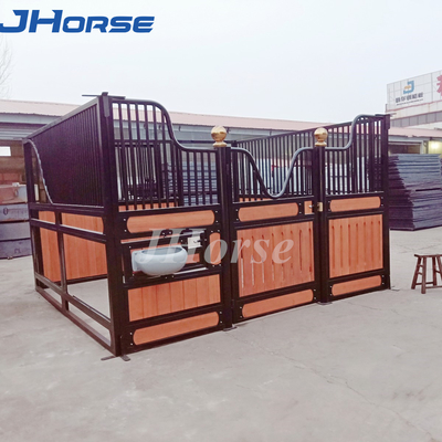 Bambu Pine Infill Powder Coating Horse Stable Box Dengan Atap