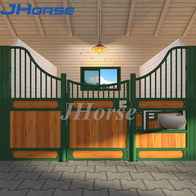 Gaya Eropa 10ft X 7.2ft Galvanized Stall Front Dengan Hay Feeders
