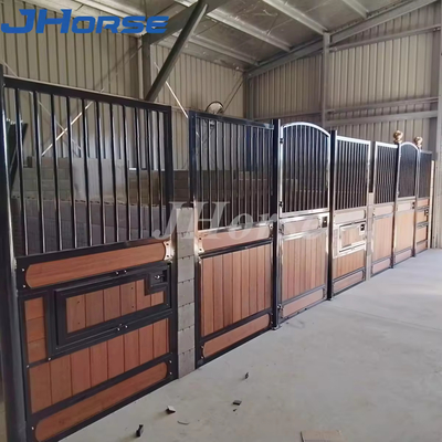 Aman Mudah Menginstal Bebas Berdiri Kuda Stall Panel Bambu Kayu Interlock Kothak stabil