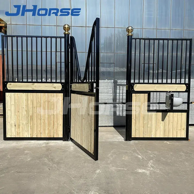 Produk bangunan yang ekonomis Kotak kandang kuda portabel Kandang kuda yang digunakan Fencing