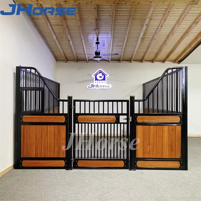Kuda Berwarna Disesuaikan Panel depan stabil 2,2m Tinggi Powder Coated Galvanized European Horse Stalls