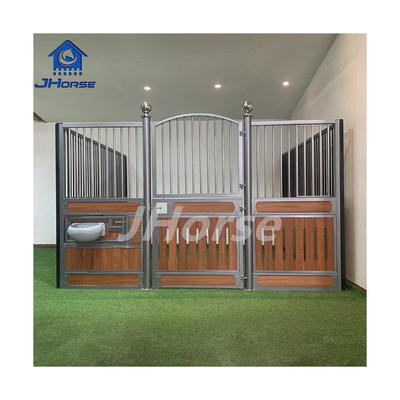 Stal kuda Eropa yang disesuaikan untuk peternakan jual panas Stal kuda yang stabil