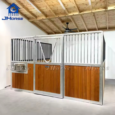 Disesuaikan Klasik Nice HDG Desain Gratis Portable Sliding Kuda Stall Kuda Stall Bagian Depan Panel feed sementara