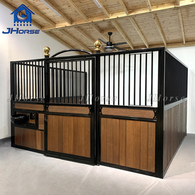 Panjang dilas Eropa kuda stall Front Swing Door atau Pintu Geser