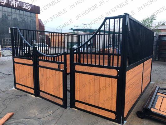 Berat Berat Permukaan Halus 4.2m Horse Stall Front